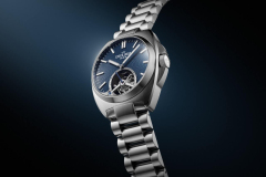 delma-1924-tourbillon-karora-luxusora-heroshot