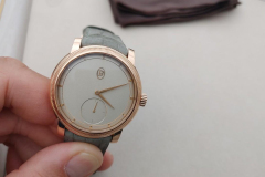 parmigiani-fleurier-toric-petite-seconde-40mm-karora-luxusora-live-pic1