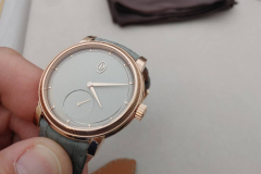 parmigiani-fleurier-toric-petite-seconde-40mm-karora-luxusora-live-pic2