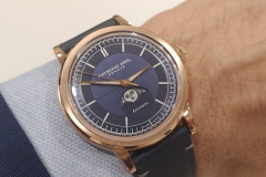 raymond-weil-millesime-automatic-moon-phase-karora-luxusora-wrist-shot-live-pic