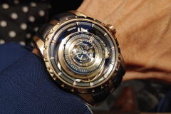 roger-dubuis-excalibur-orbis-in-machina-central-monotourbillon-karora-luxusora-wirst