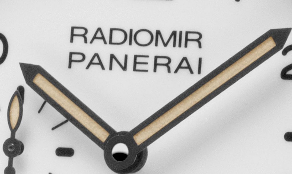 Officine-Panerai-Radiomir-1940-3-Days-Automatic-Acciaio-PAM00655-zoom