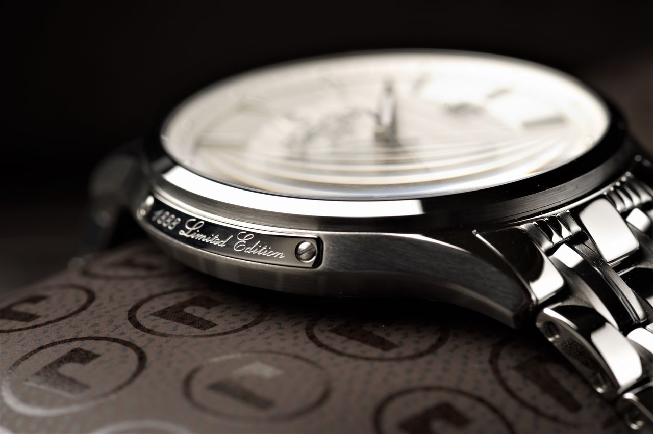 Roamer 130 Years Anniversary COSC Limited Edition - ék évfordulós plakettel