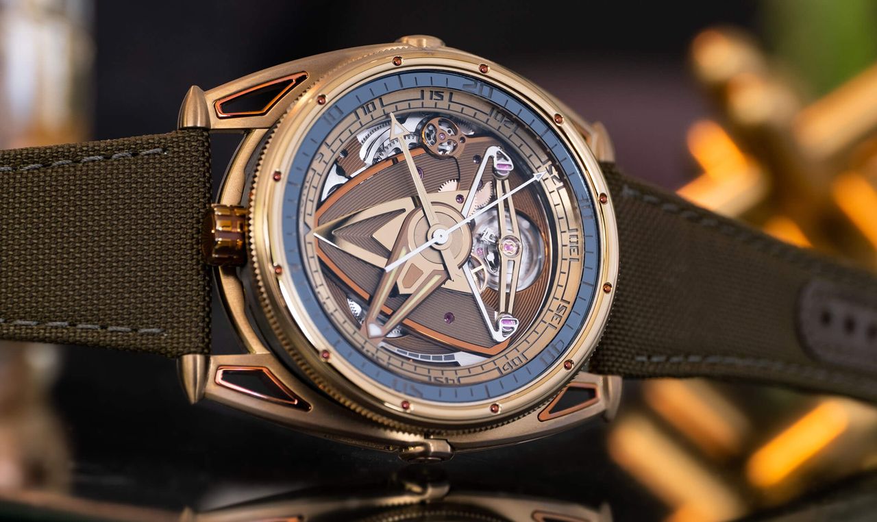 De Bethune DB28GS Yellow Submarine