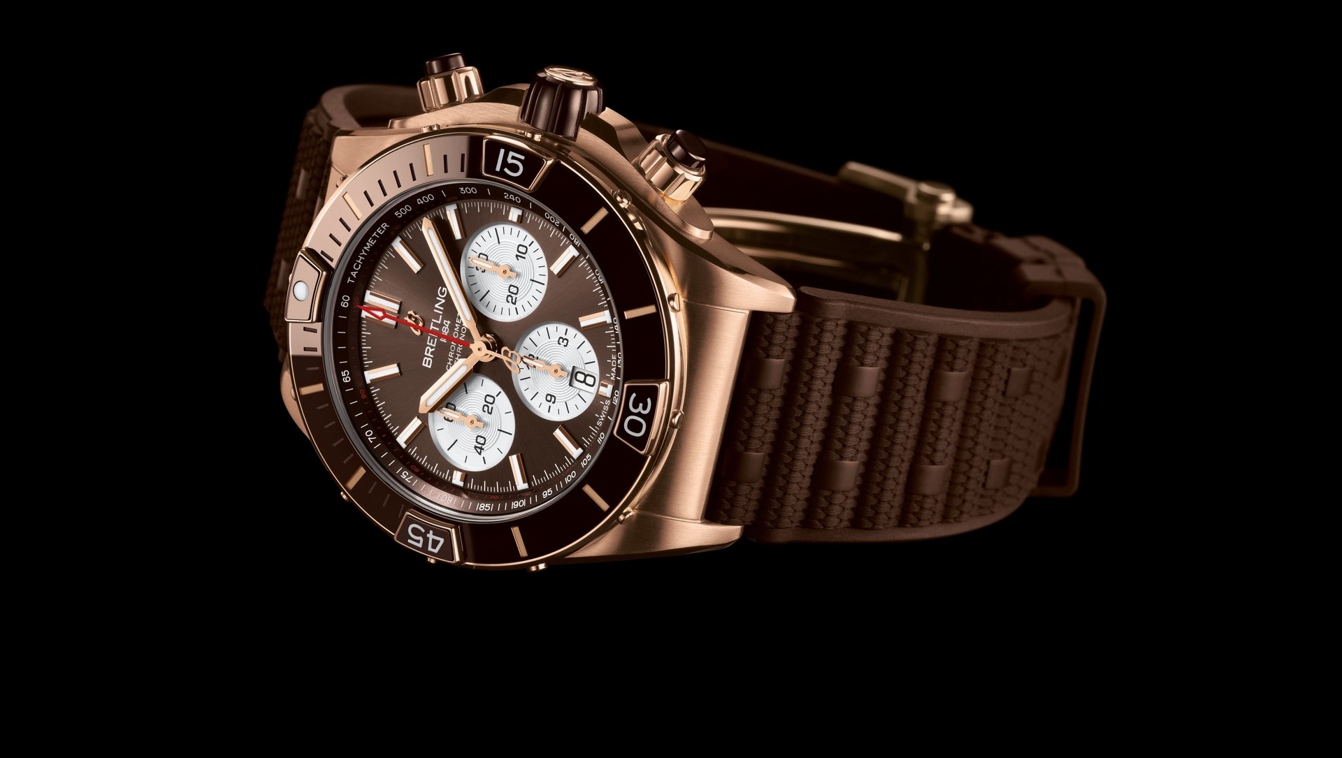 BREITLING SUPER CHRONOMAT B01 44. Referencia: RB0136E31Q1S1. Forrás: BREITLING