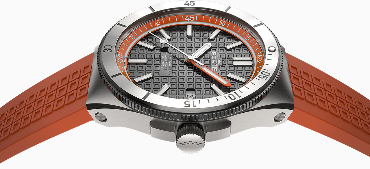 FORTIS MARINEMASTER M-44 AMBER ORANGE