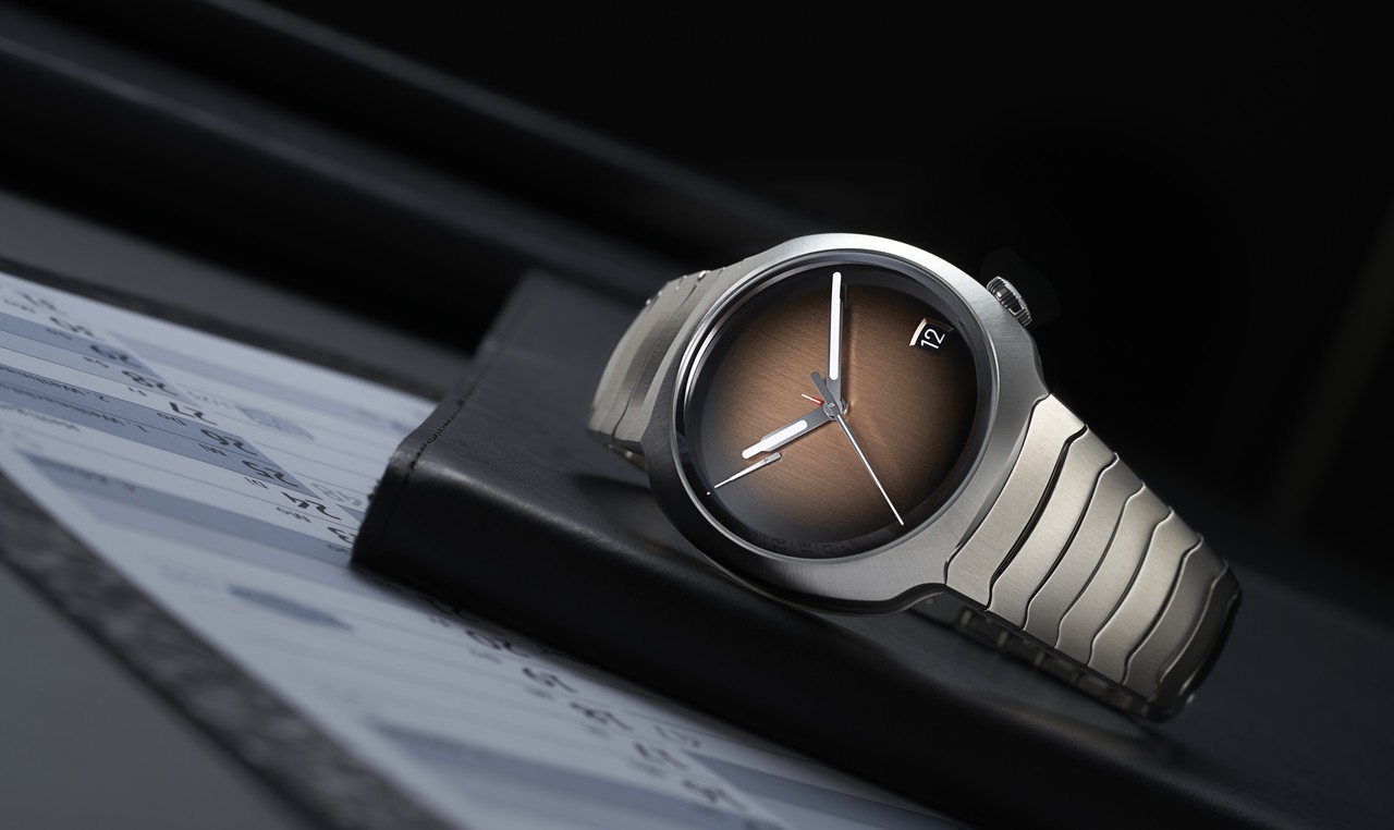 H. Moser & Cie. Streamliner Perpetual Calendar Concept Smoked Salmon