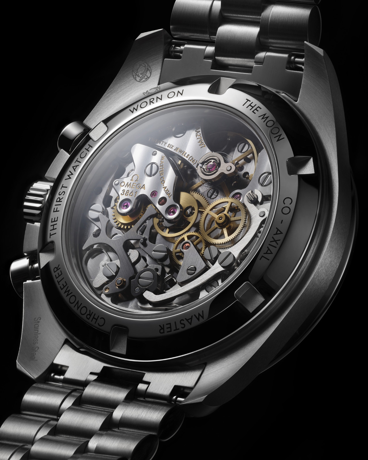 Omega Speedmaster Moonwatch Professional feketén fehéren back